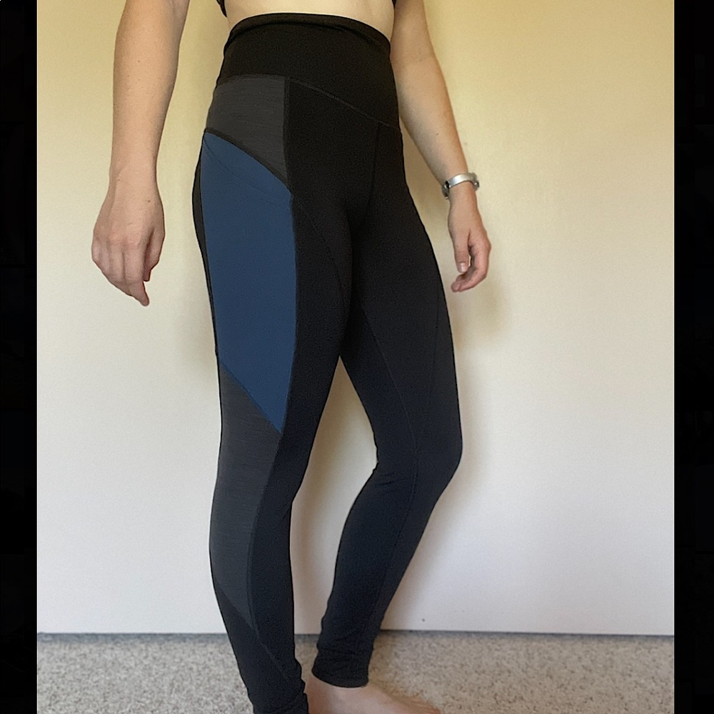 American Eagle The Everything Pocket Legging (Small)